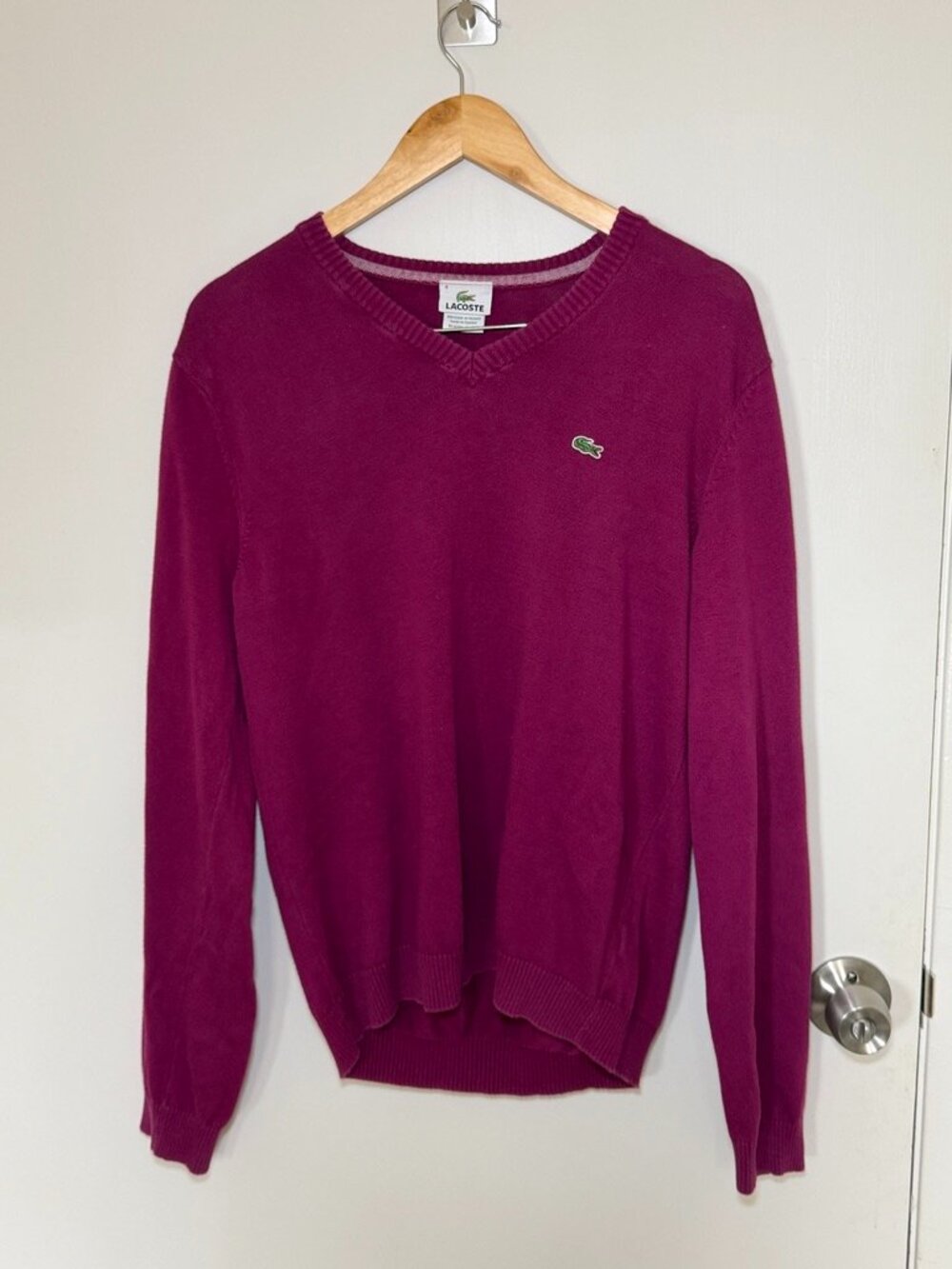 Lacoste 100% Cotton V Neck Sweater Size 4 Berry Magenta Vintage Pullover